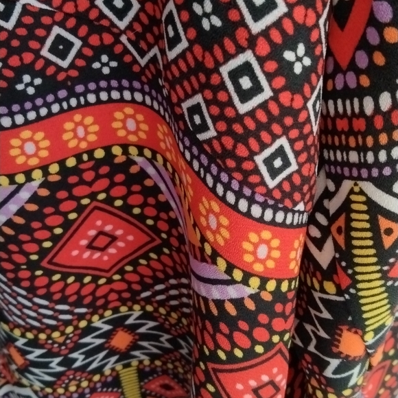 Colorful Blouse - Picture 5 of 6